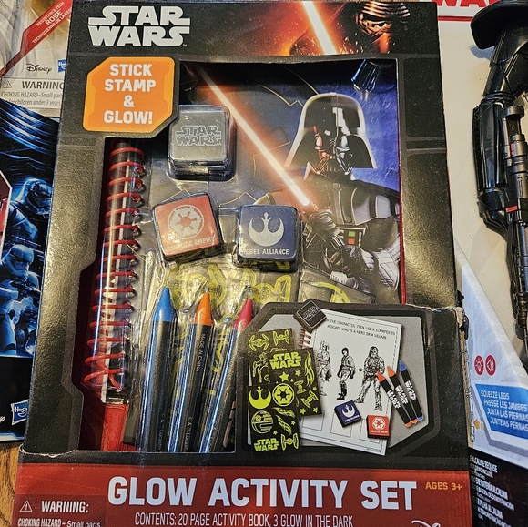 New Star Wars toys - Picture 3 of 5